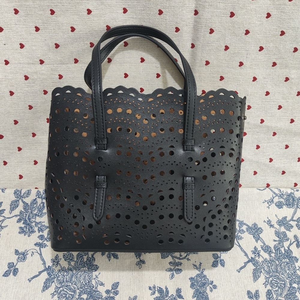 Alaia Black Laser-Cut Shoulder Tote with Tan Interior - Picture 10 of 11